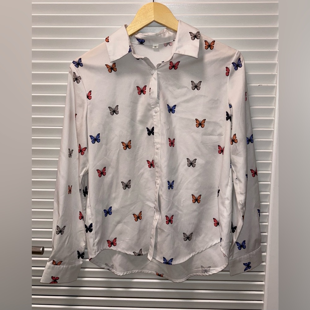 Butterfly Print Button-Up Shirt